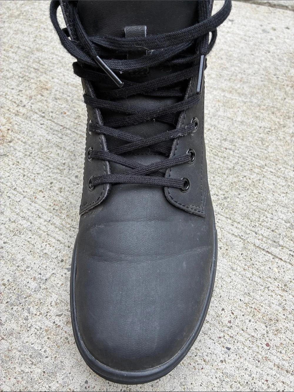 Dr. Martens matte black